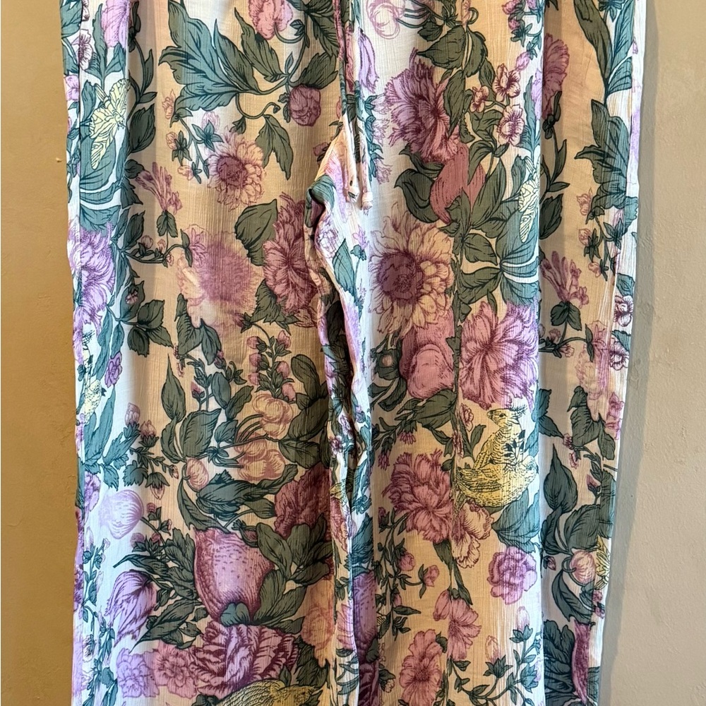 Abercrombie Floral Patterned dress Pants